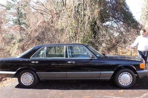 نگاهی به  مرسدس بنز کلاسیک ۵۶۰SEL مدل ۱۹۹۱ با قیمت ۱۵۰ هزار دلار